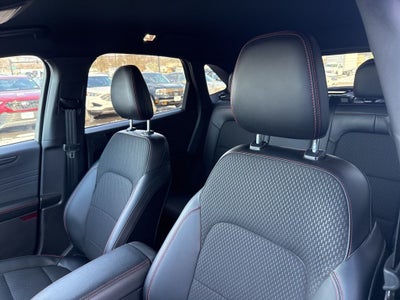 2023 Ford Escape Hybrid ST-Line Select