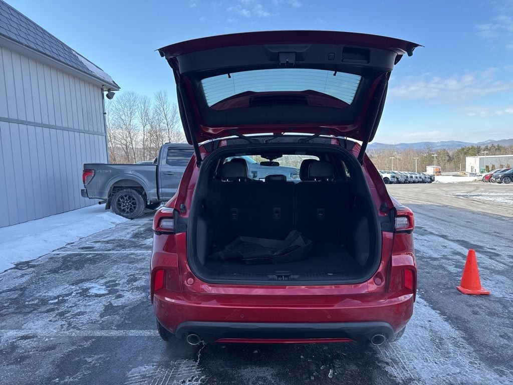 2023 Ford Escape Hybrid ST-Line Select