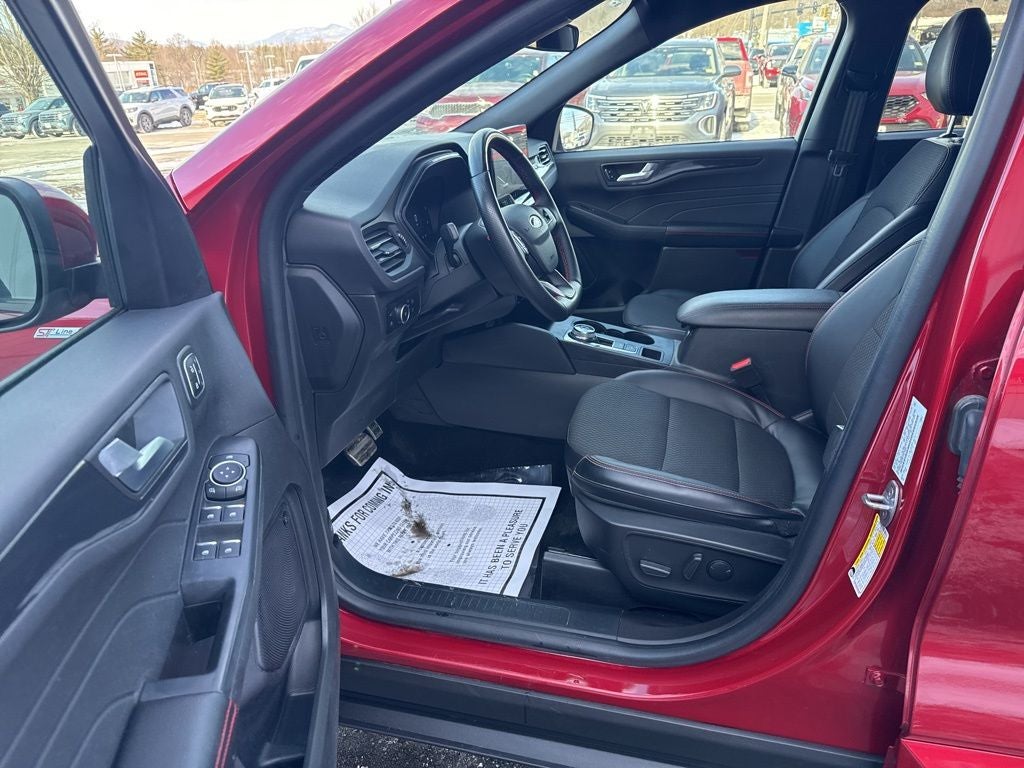 2023 Ford Escape Hybrid ST-Line Select