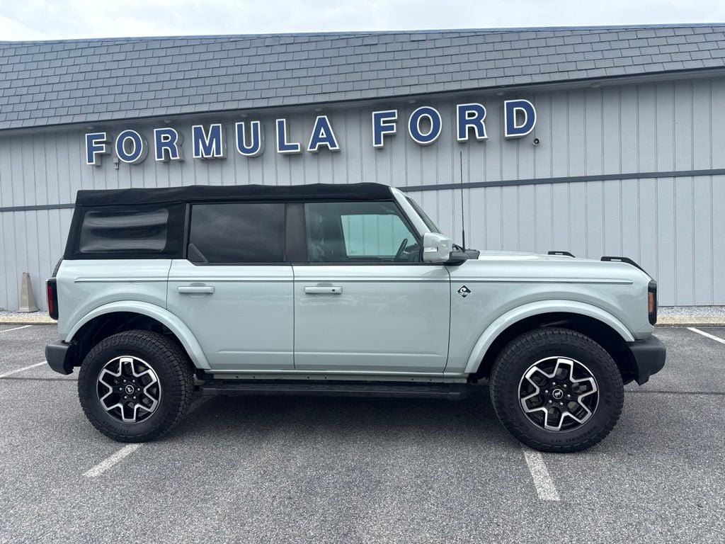 2021 Ford Bronco Outer Banks