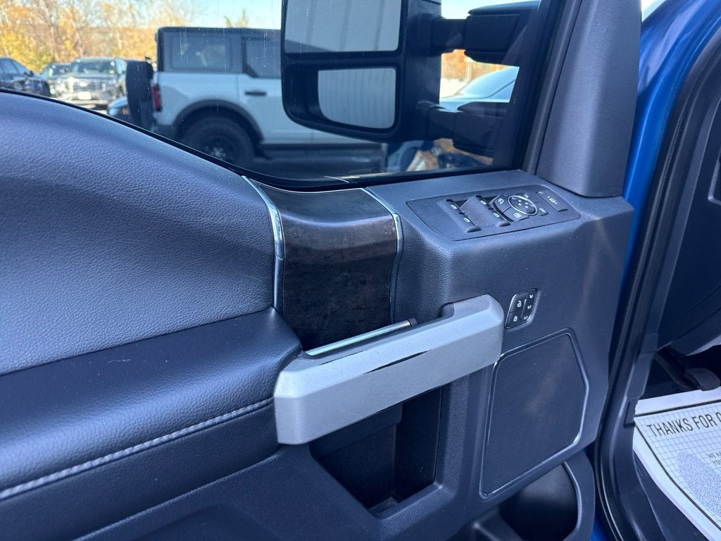 2022 Ford F-250SD Lariat