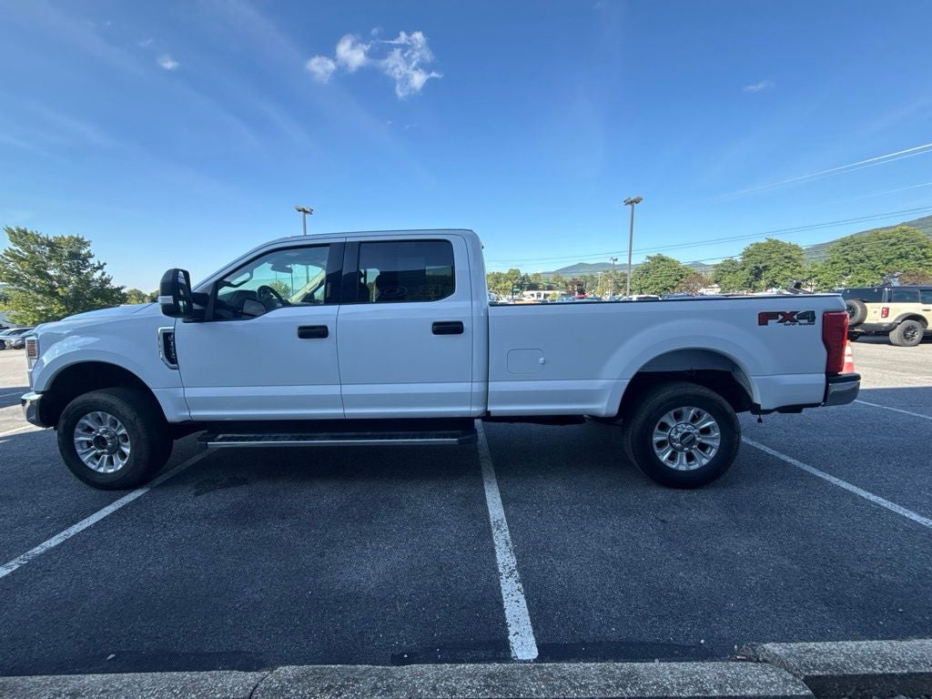 2022 Ford F-350SD XLT