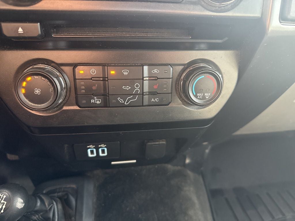 2017 Ford F-350SD XLT DRW