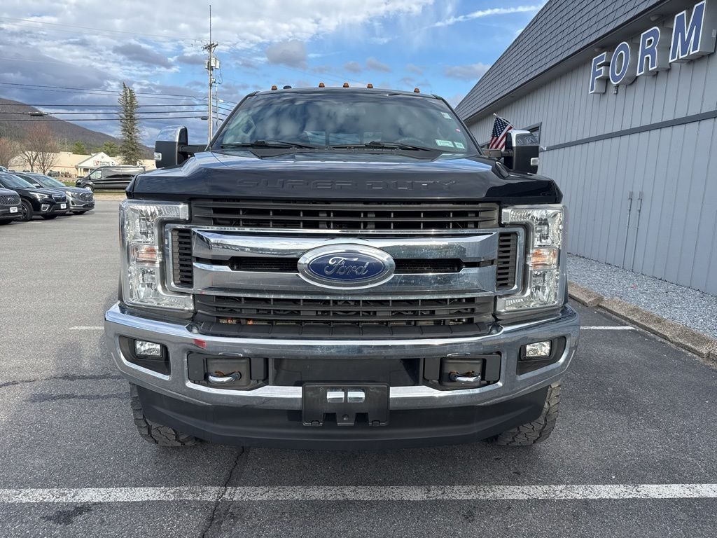 2017 Ford F-350SD XLT DRW