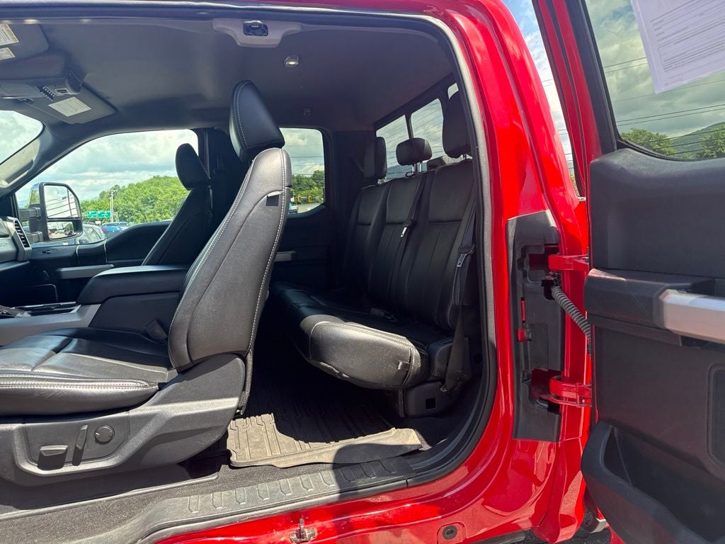 2021 Ford F-350SD Lariat