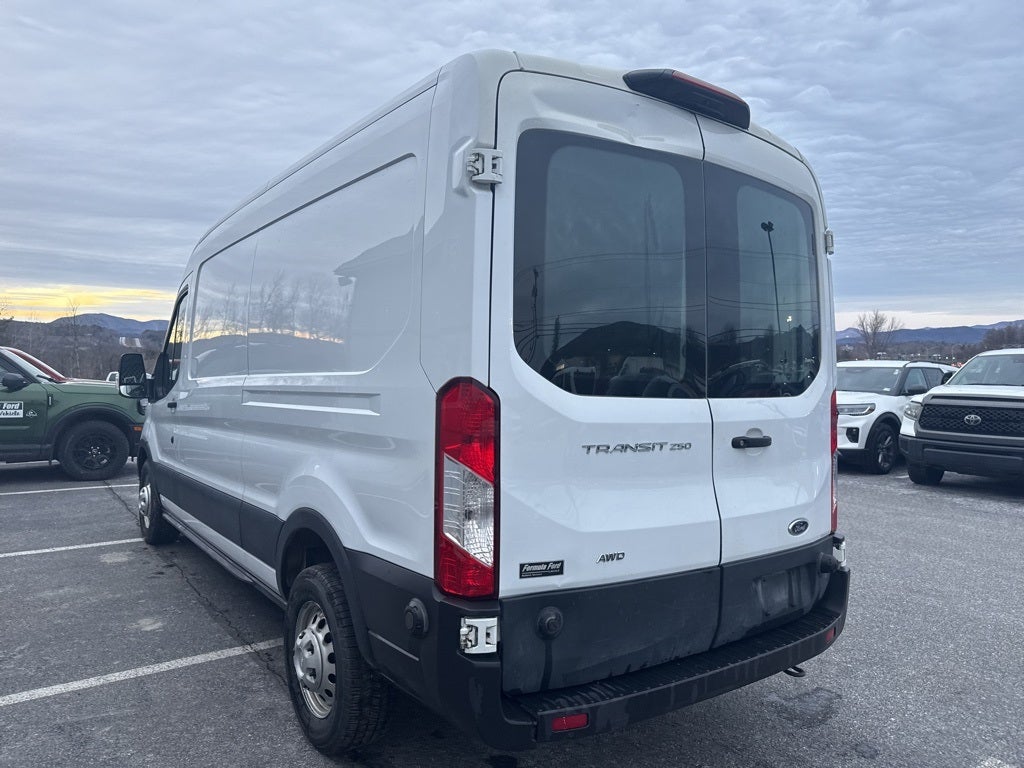 2020 Ford Transit-250 Base