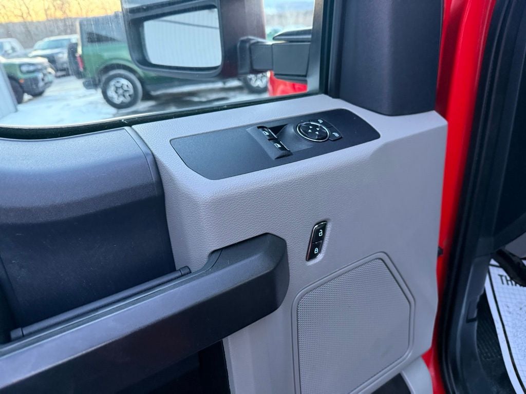 2022 Ford F-350SD XL