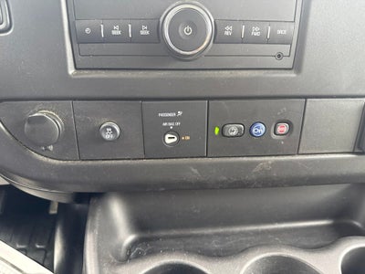2024 Chevrolet Express 3500 Work Van Cutaway