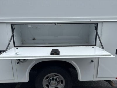 2024 Chevrolet Express 3500 Work Van Cutaway