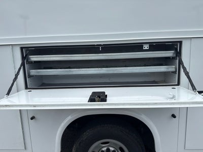2024 Chevrolet Express 3500 Work Van Cutaway