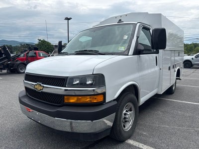 2024 Chevrolet Express 3500 Work Van Cutaway