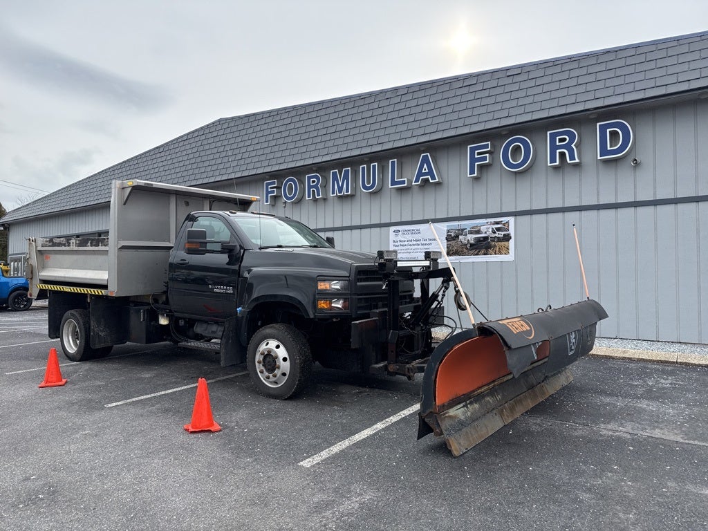 2021 Chevrolet Silverado 6500HD 1WT