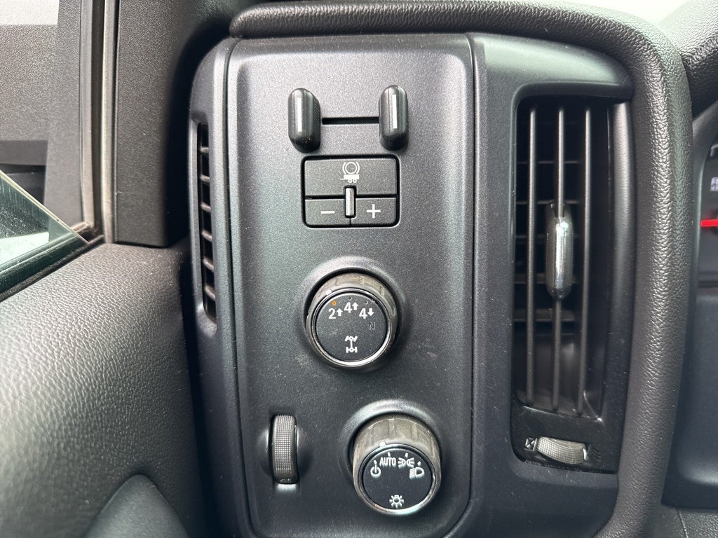 2021 Chevrolet Silverado 6500HD 1WT