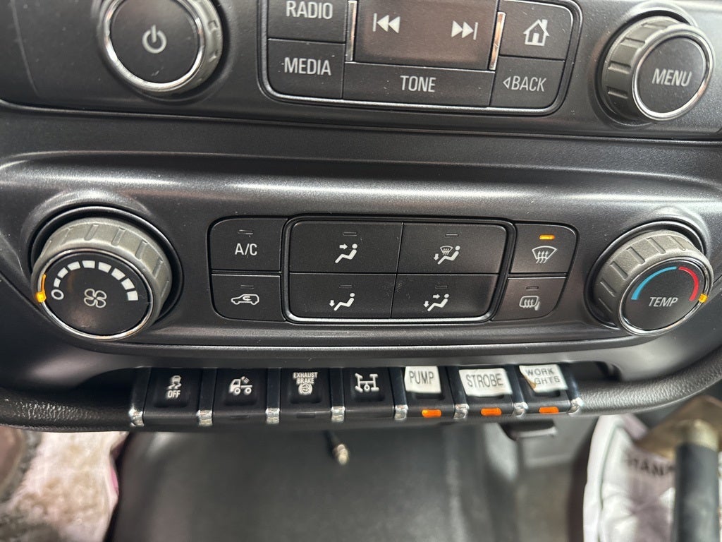 2021 Chevrolet Silverado 6500HD 1WT