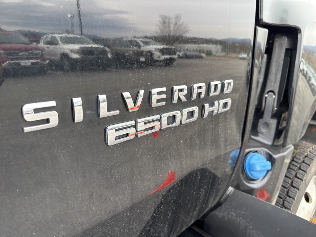 2021 Chevrolet Silverado 6500HD 1WT