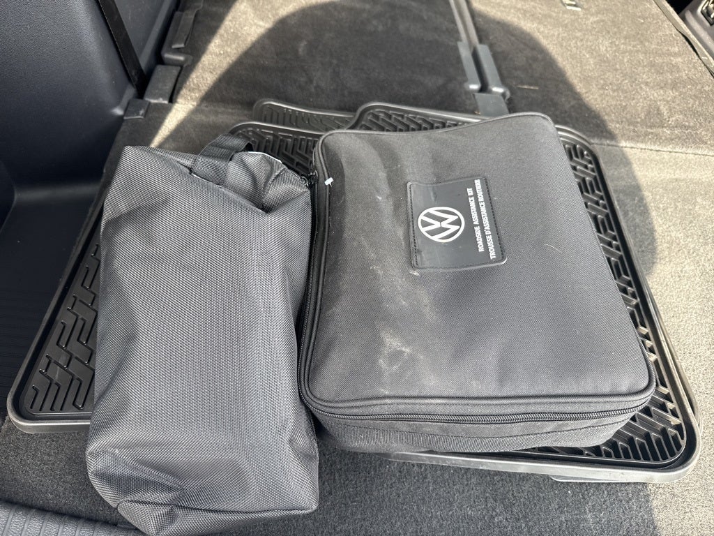 2024 Volkswagen Atlas 2.0T SEL