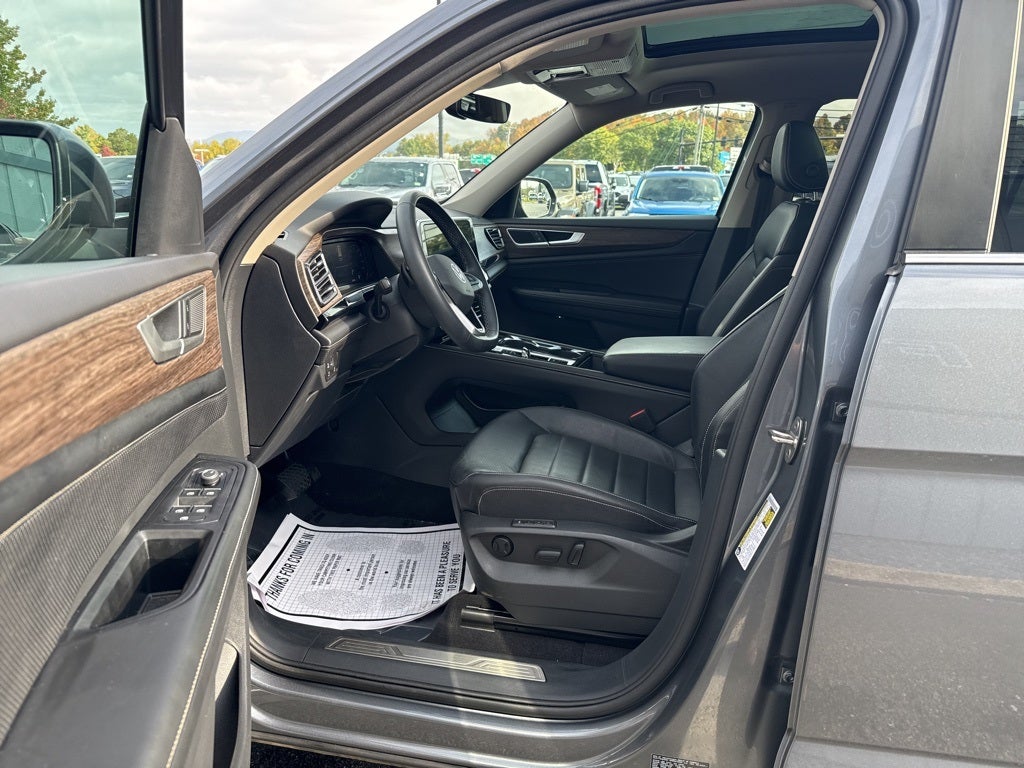 2024 Volkswagen Atlas 2.0T SEL