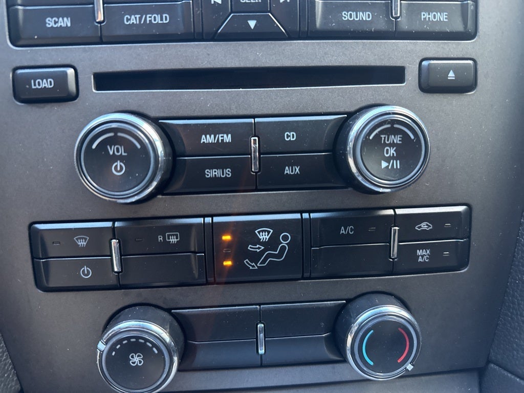 2012 Ford Mustang V6