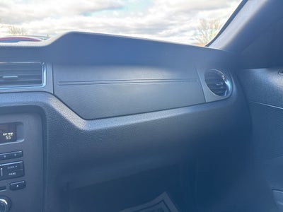 2012 Ford Mustang V6