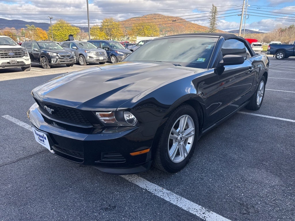 2012 Ford Mustang V6