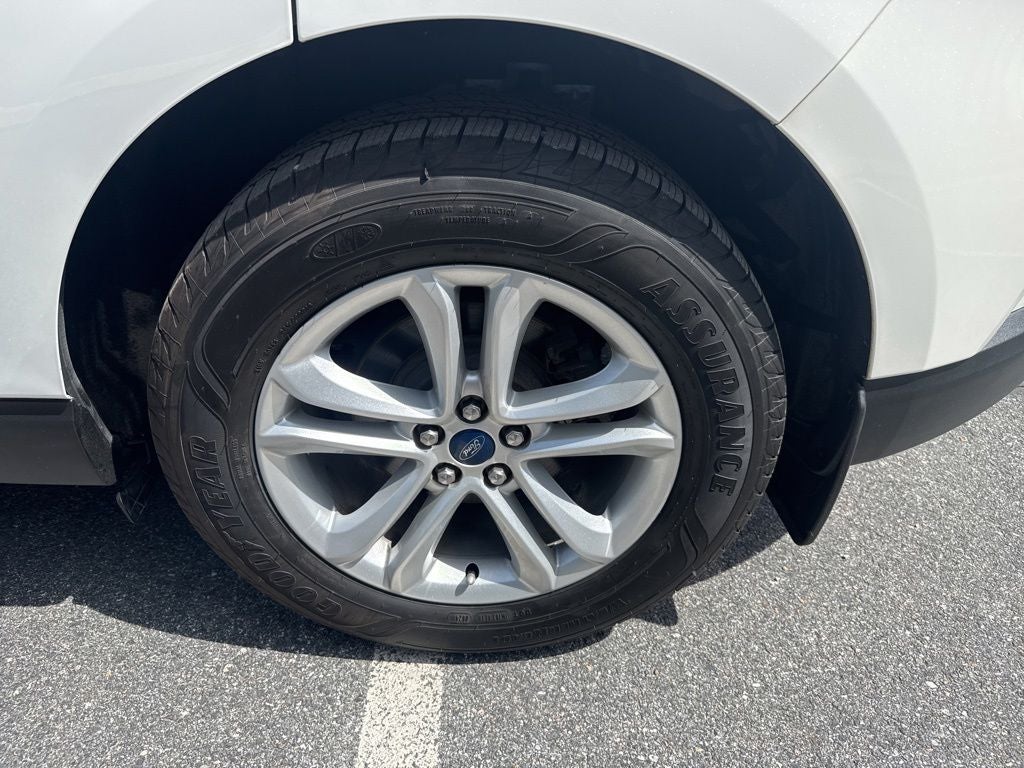 2020 Ford Edge SEL