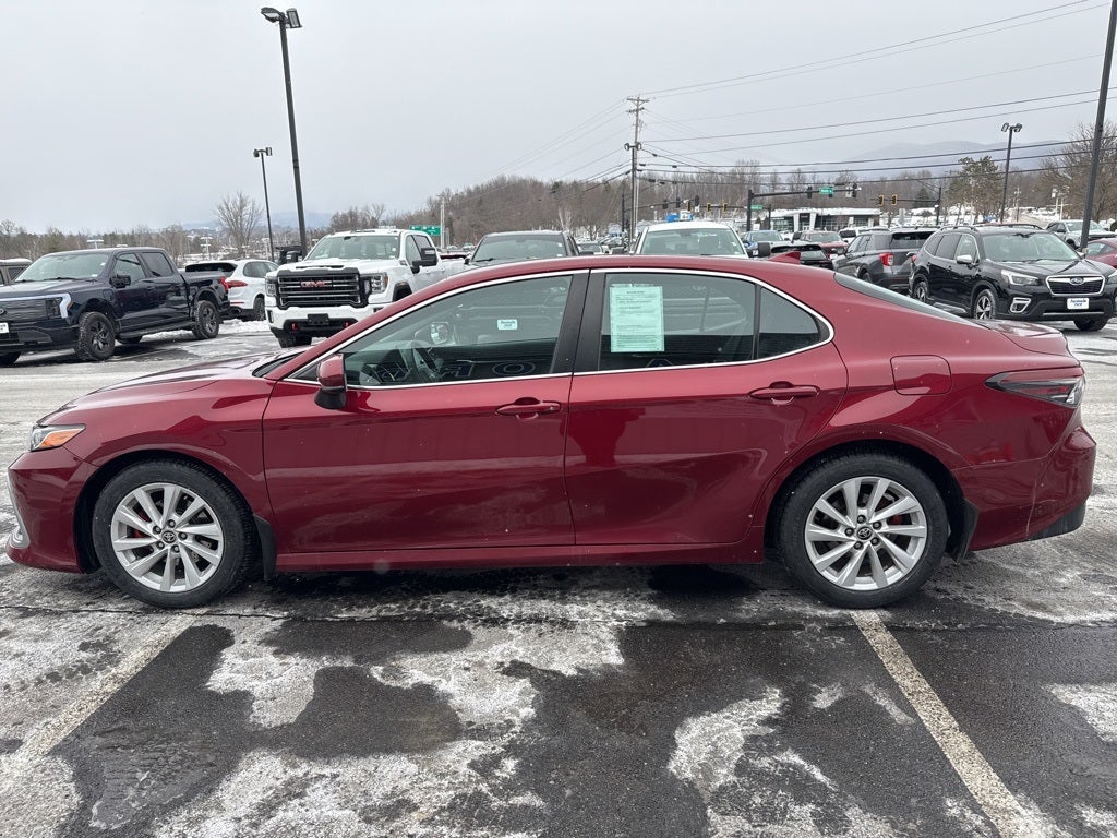 2022 Toyota Camry LE