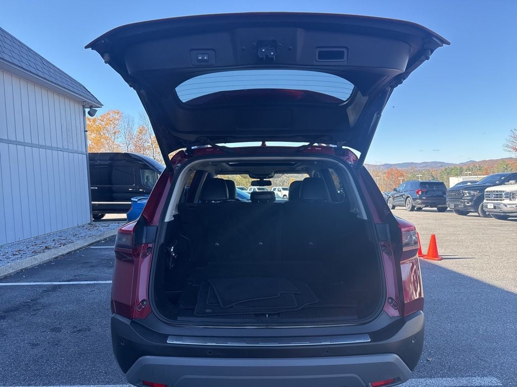 2021 Nissan Rogue SL