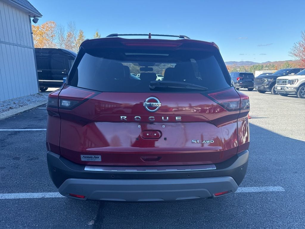 2021 Nissan Rogue SL