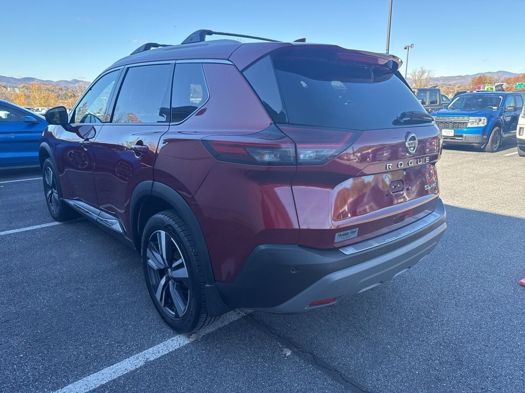 2021 Nissan Rogue SL