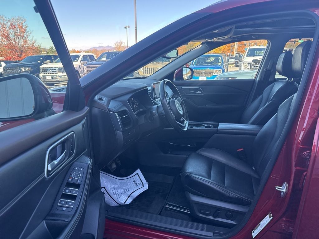 2021 Nissan Rogue SL