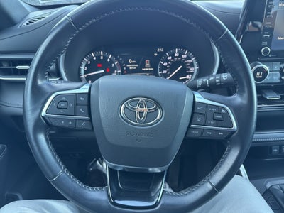 2021 Toyota Highlander XSE
