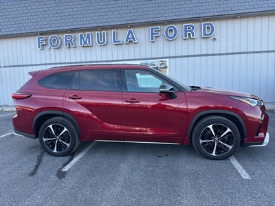 2021 Toyota Highlander XSE