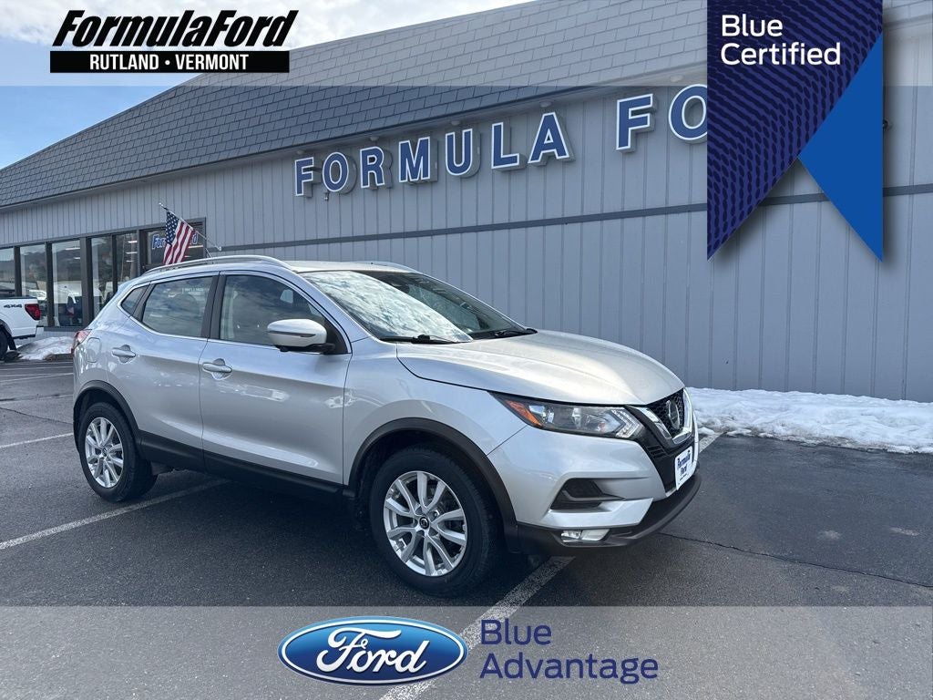 2022 Nissan Rogue Sport SV