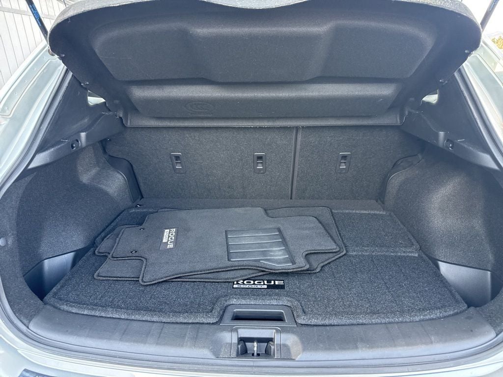 2022 Nissan Rogue Sport SV