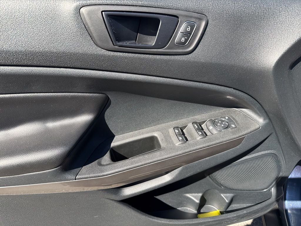 2022 Ford EcoSport SES